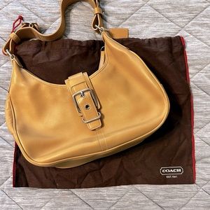 Like new COACH shoulder bag